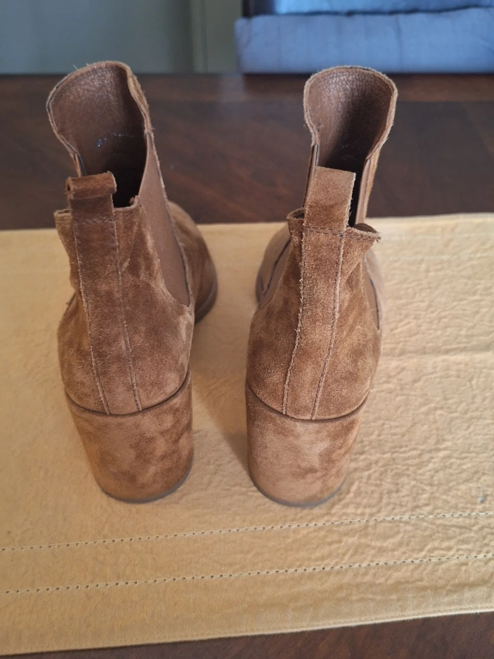 Designer Pedro Garcia Tan Suede Block Heel Chelsea Booties 10